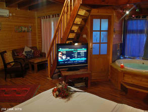 פסגת%20ההר%20,%20ראש%20פינה